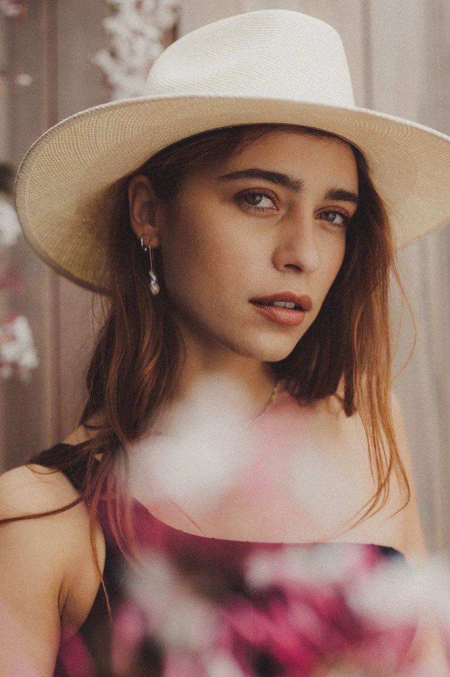 Elegant Harper Panama Straw Hat - Classic White