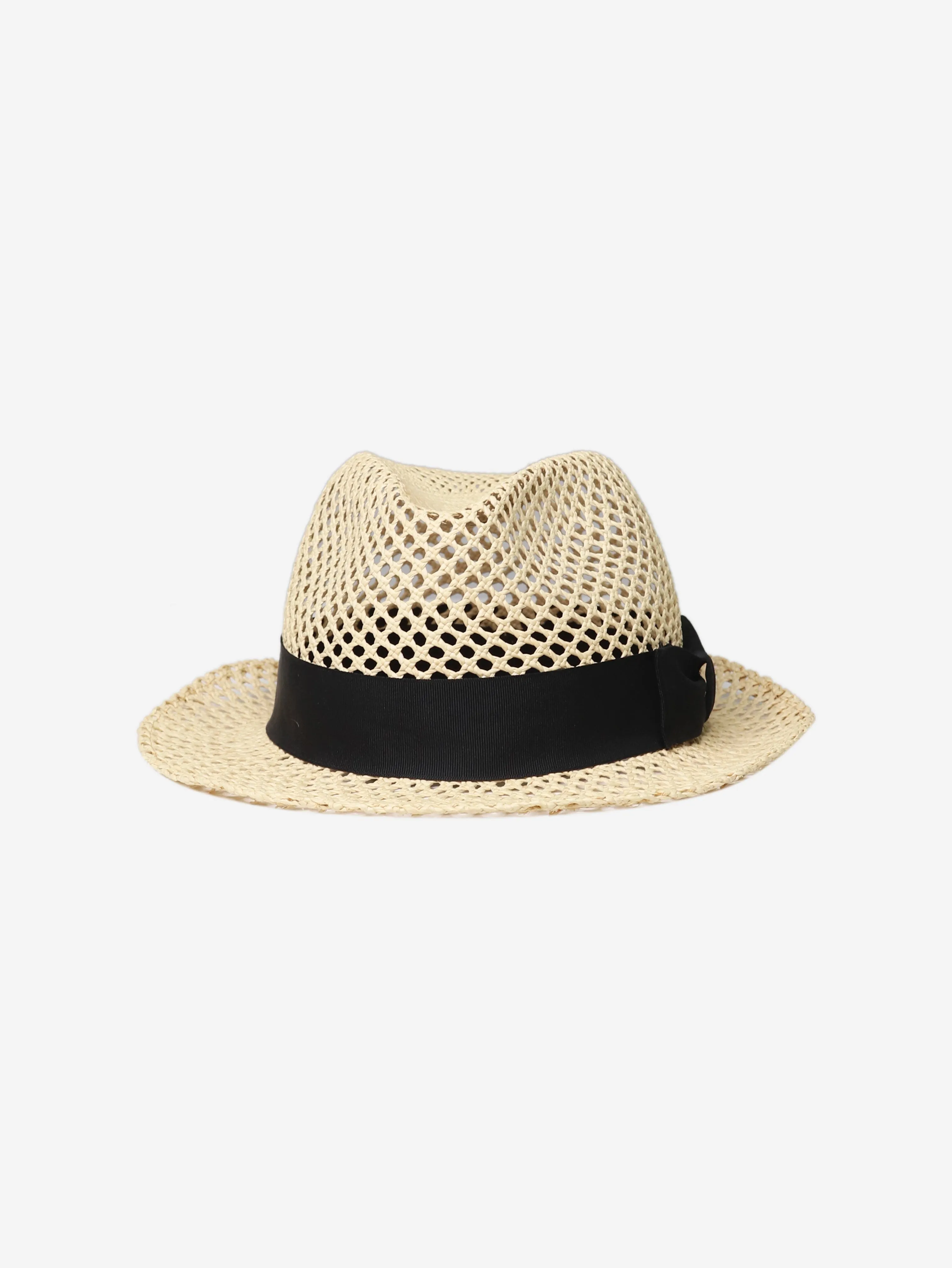 Neutral straw hat