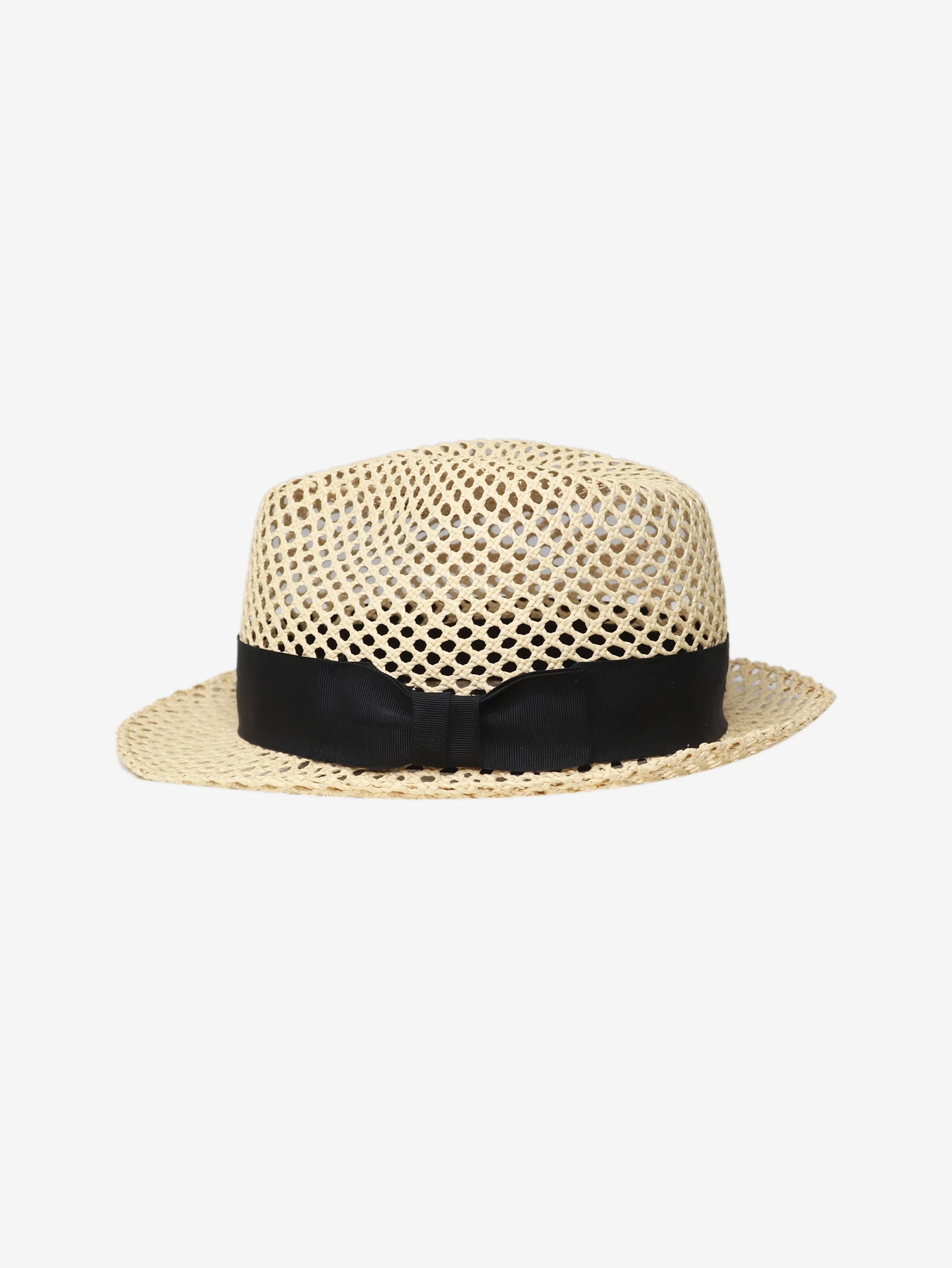 Neutral straw hat