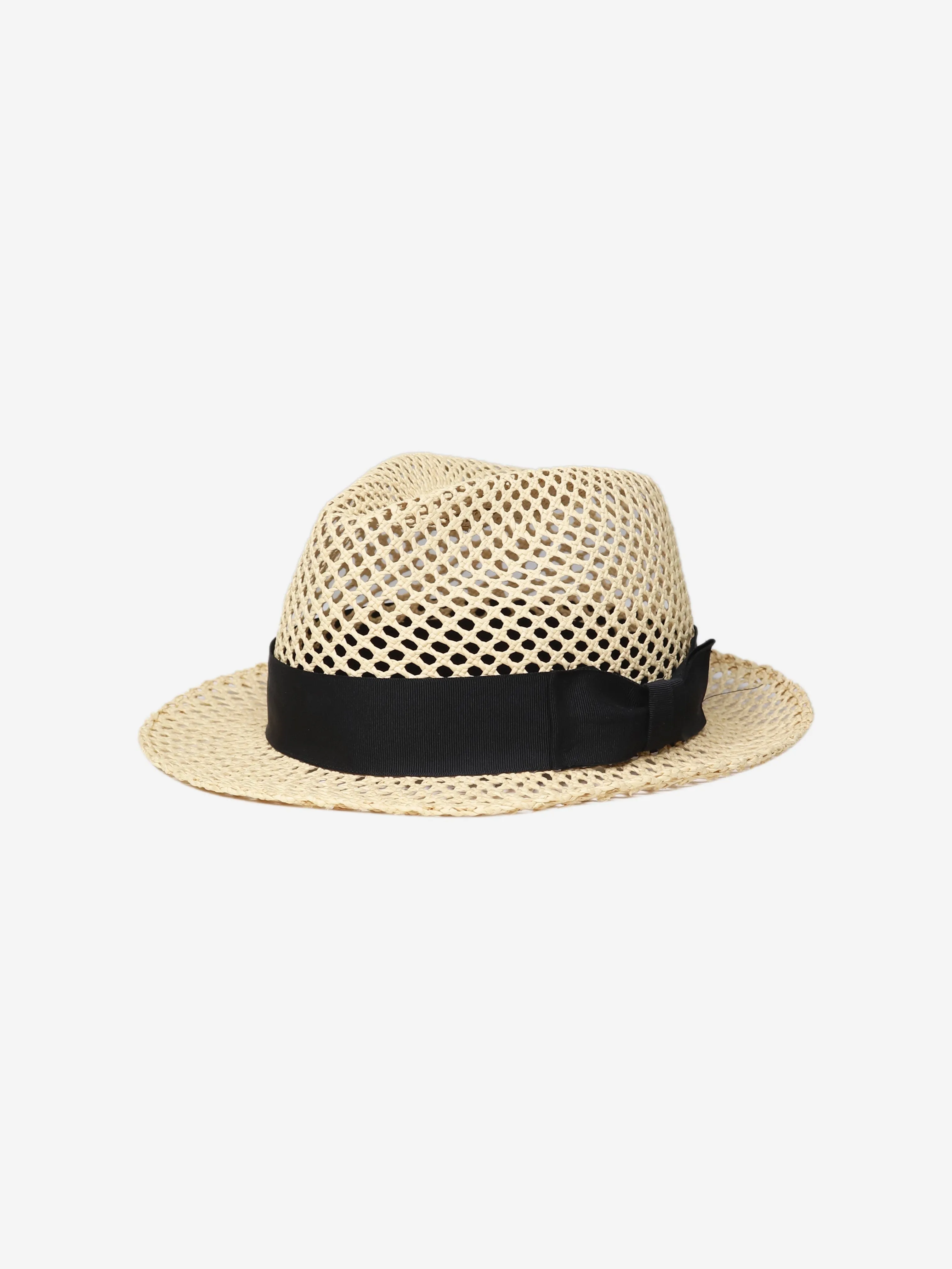 Neutral straw hat
