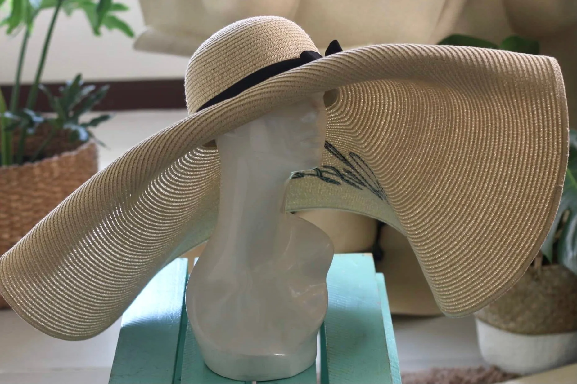 Straw Giant Hat
